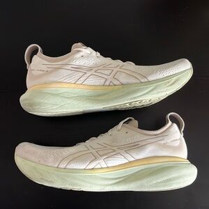 ASICS Nimbus 25 Mens Size 13 D